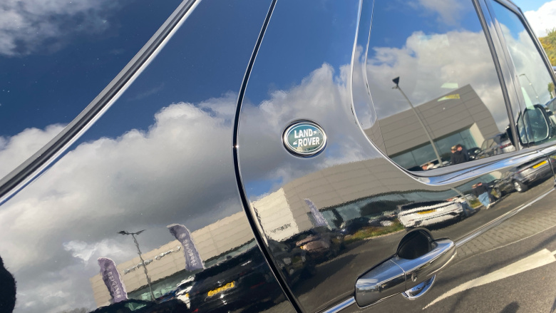 Land Rover Discovery 3.0 D350 Dynamic SE 5dr Auto Diesel Station Wagon